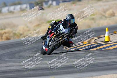 media/Feb-03-2024-SoCal Trackdays (Sat) [[767c60a41c]]/3-Turn 4 (1020am)/